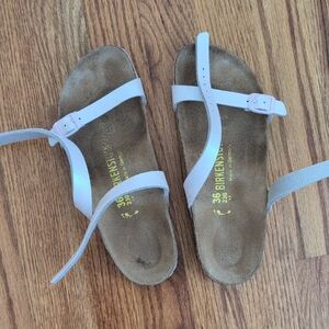 Birkenstock Light Pink Women's Sandals